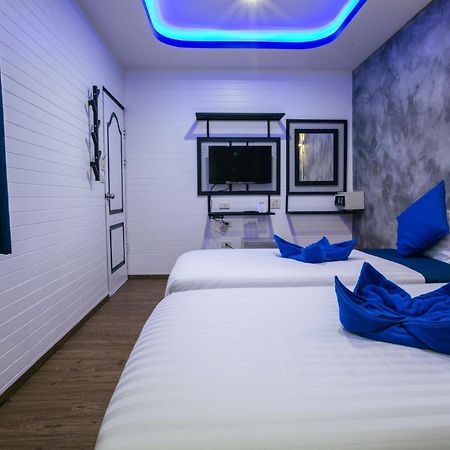 Mania Guesthouse 코타오 외부 사진